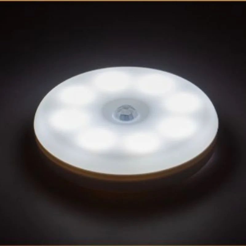 Motion sensor lamp
