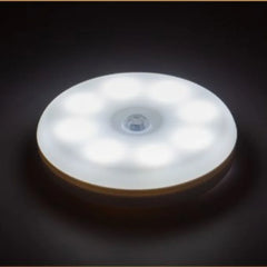 Motion sensor lamp